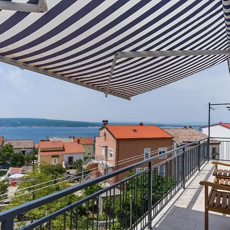 Apartments And Room Mira Crikvenica Exterior photo