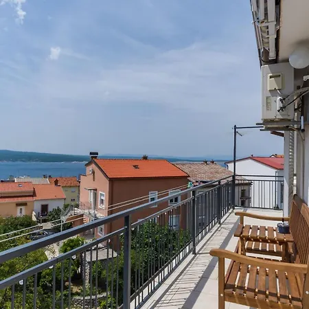 Apartments And Room Mira Crikvenica Exterior photo